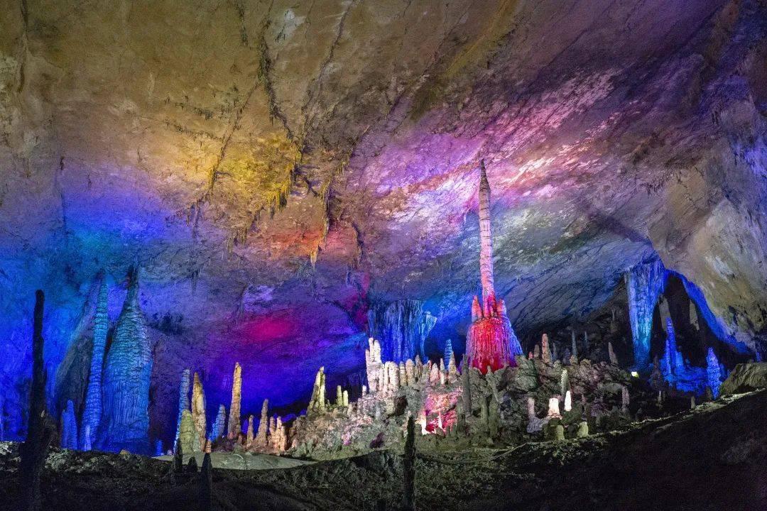 了解雨从天上倾倒下来。是什么修辞手法热门话题,参与知识星球平台